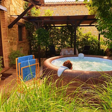 Διαμέρισμα Suflora Mengara